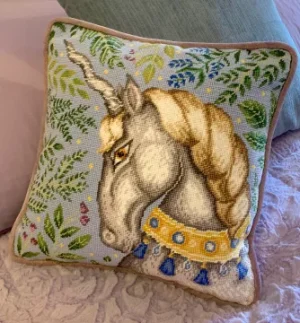Majesty Tapestry - Image 3